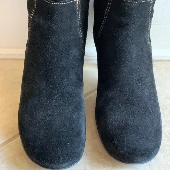 Carisma Black Suede Tall Boots w Buckle Sz 8.5 made in Italy - Picture 11 of 16